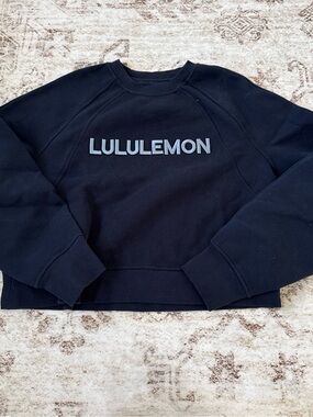 lululemon athletica navy crewneck